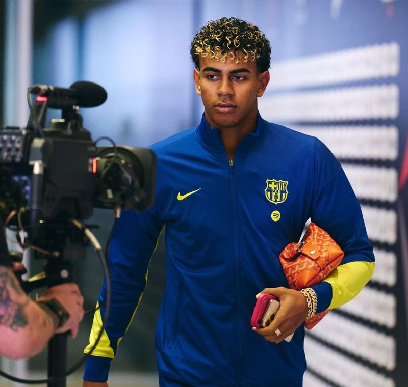  Lamine Yamal a cumpărat vila în care au locuit  Gerard Pique și Shakira.