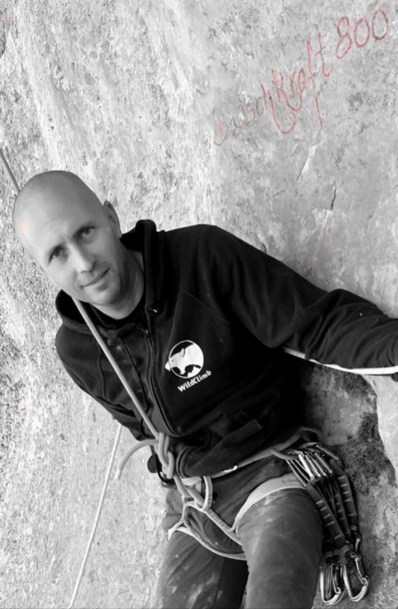 A murit alpinistul şi salvamontistul Viorel Amzaroiu
