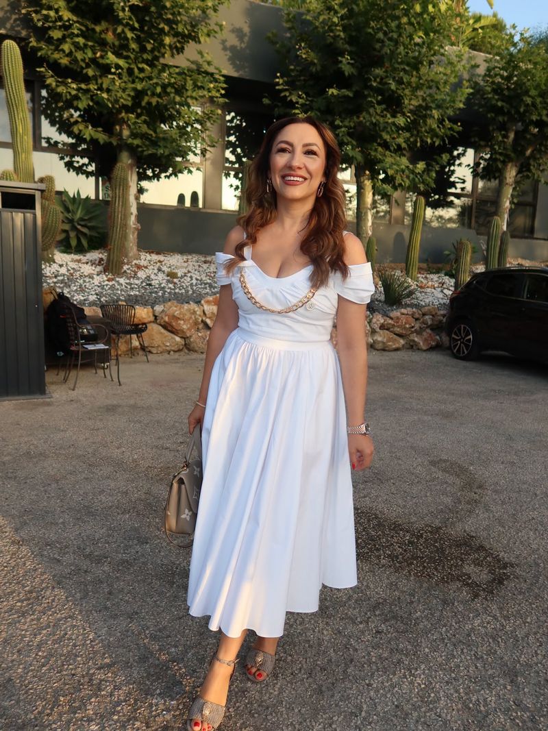 Andra s-a întâlnit cu Angelique Boyer și Sebastián Rulli în Marbella.