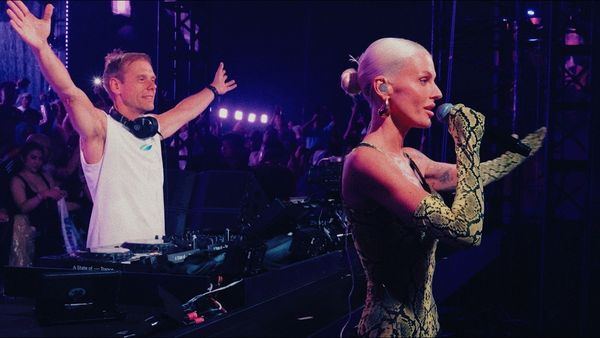 Armin van Buuren, despre COLABORAREA cu artista scoțiană SACHA: ""Everlasting"a &icirc;nceput ca o piesă de test, dar a devenit imediat preferata fanilor. Sacha și cu mine știam că nu am putea să o păstrăm doar pentru noi prea mult timp"