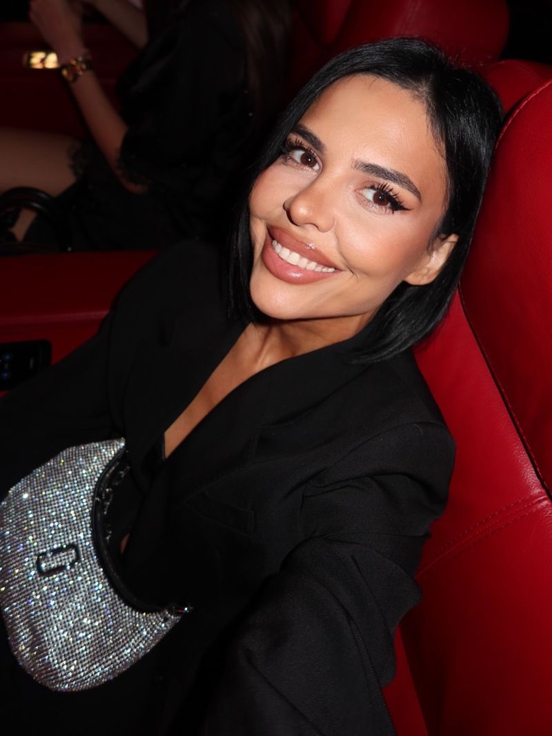 Ce a declarat Andreea Popescu despre intervențiile estetice? 