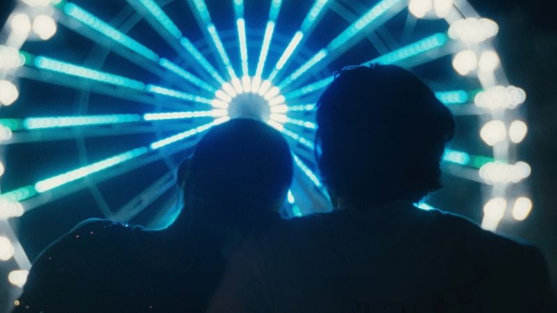 SORE a pus EMOȚIE și EXPERIENȚĂ PERSONALĂ &icirc;n noua sa piesă și le transformă &icirc;ntr-un mesaj sincer de iubire. DEZVĂLUIE POVESTEA DIN SPATELE melodiei "Mixul Perfect"