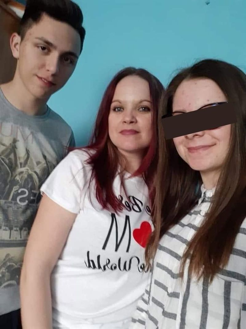 Durere fără margini în familia polițistului Alexandru Rățoi! Mama lui s-a stins din viață 