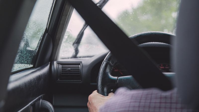 Apar noi detalii despre rom&acirc;nul decedat &icirc;n mașina părinților pe o autostradă din Italia. CU CE PROBLEME DE SĂNĂTATE se confrunta t&acirc;nărul de 31 de ani și CE S-A DESCOPERIT &icirc;n autoturism