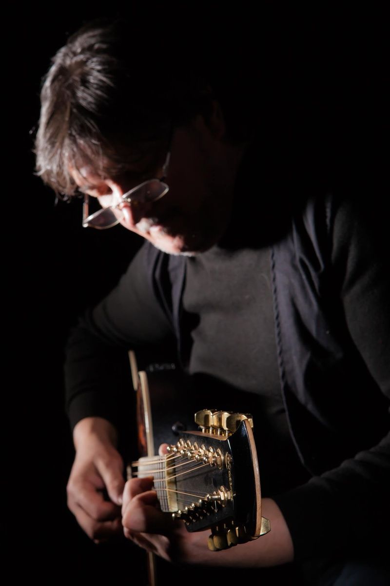 A murit Nelu Pitic, cunoscutul folkist și artist al Teatrului Clasic „Ioan Slavici” Arad. 