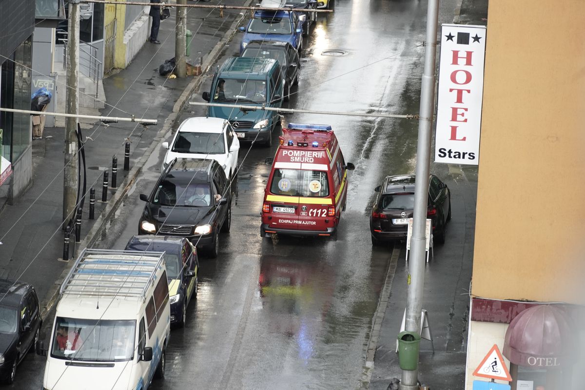 Tragedie &icirc;n Botoșani! Nepotul unui fost primar, găsit mort &icirc;n locuință la doar 32 de ani