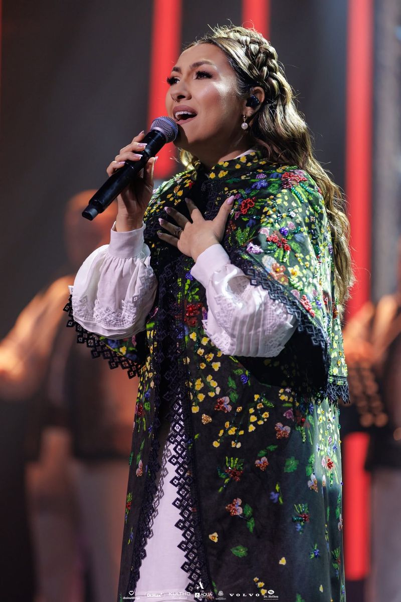 Andra anunță Vestire, un nou turneu național de colinde