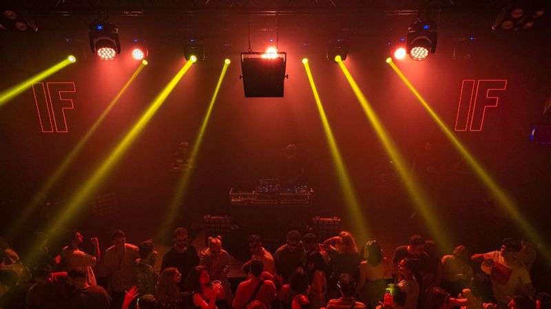 Ce faci &icirc;n weekendul 5-6 septembrie 2026.  Lista evenimentelor care vor avea loc &icirc;n București: cele mai tari festivaluri, concerte, spectacole, t&acirc;rguri și multe altele