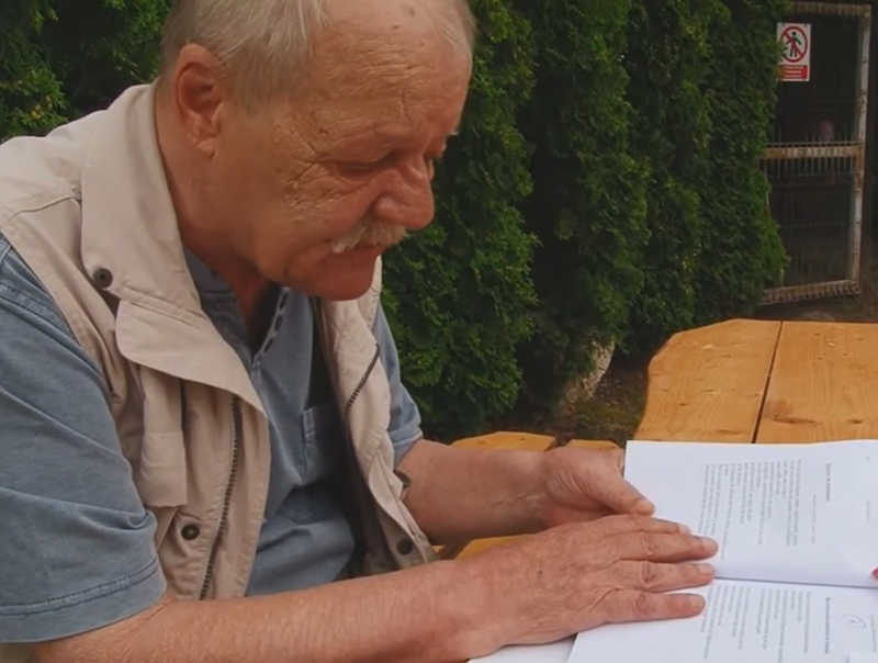 A murit poetul și profesorul Paul Spirescu, cetățean de onoare al municipiului Adjud