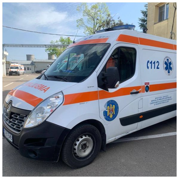 Tragedie la un colegiu din Iași! Portarul instituției, un bărbat de 64 de ani, s-a stins din viață &icirc;n timpul serviciului. Incidentul s-ar fi petrecut chiar &icirc;n fața elevilor