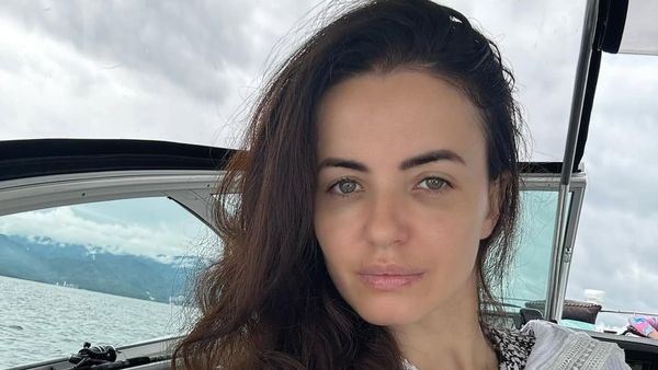 Cum și-ar fi premeditat Mădălina Apostol gestul &Icirc;N SEARA TRAGEDIEI și unde și-a lăsat fetița &icirc;n acel moment?! Nimeni NU A BĂNUIT ce avea să urmeze. DETALIILE IEȘITE ACUM LA IVEALĂ sunt greu de citit fără lacrimi