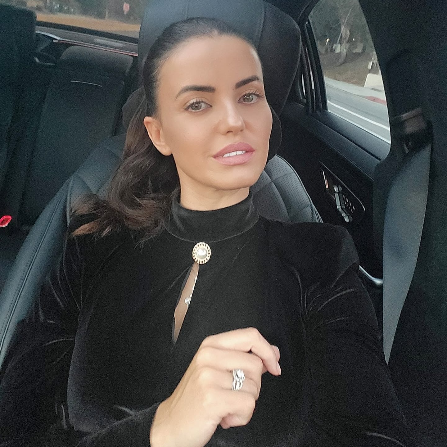Detaliul pe care nimeni NU L-A ȘTIUT despre Mădălina Apostol CE OBIȘNUIA SĂ FACĂ și ce a mărturisit una dintre prietenele sale?! Apropiații, DEVASTAȚI de cele auzite: "Lucrurile astea a știut să le ascundă și am rămas șocată Mi-a spus că..."