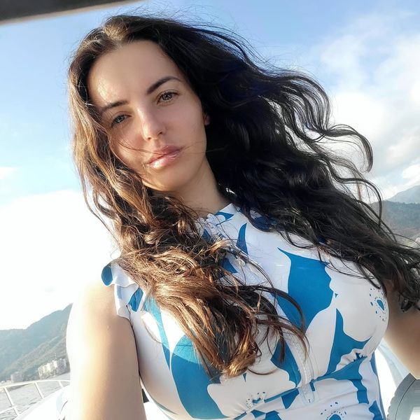 Fiul cel mare al Mădălinei Apostol dezvăluie CE SE &Icirc;NT&Acirc;MPLĂ cu sora mai mică după moartea mamei sale. UNDE SE AFLĂ ACUM și cum se simte micuța: "G&acirc;ndiți-vă voi cum e să aflați o astfel de veste la 10 ani. Noi o să..."