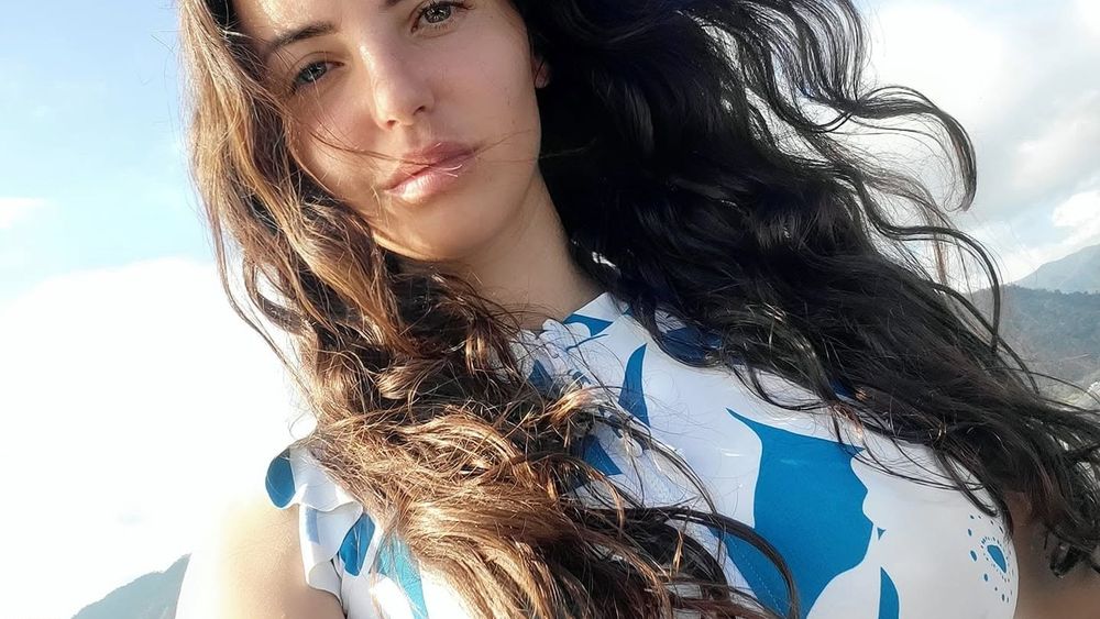 Fiul cel mare al Mădălinei Apostol dezvăluie CE SE &Icirc;NT&Acirc;MPLĂ cu sora mai mică după moartea mamei sale. UNDE SE AFLĂ ACUM și cum se simte micuța: "G&acirc;ndiți-vă voi cum e să aflați o astfel de veste la 10 ani. Noi o să..."