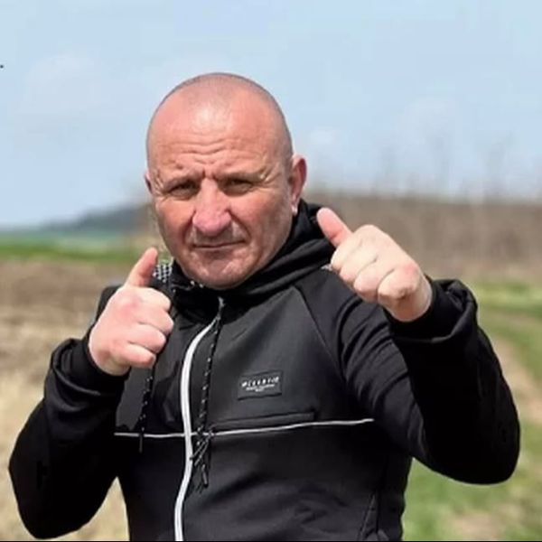 Viorel Oarză duce O LUPTĂ CRUNTĂ pentru viață. Interlopul&bdquo;Il Padrino&rdquo; continuă să fie &icirc;ntr-o stare extrem de delicată, iar medicii au făcut O DESCOPERIRE care i-a tulburat profund. Se confruntă cu o situație inexplicabilă: "Este ținut &icirc;n..."