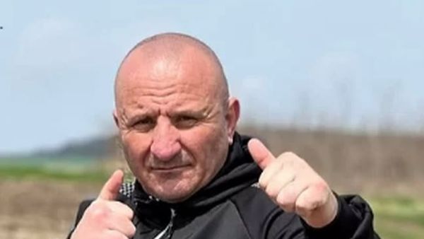 Viorel Oarză duce O LUPTĂ CRUNTĂ pentru viață. Interlopul&bdquo;Il Padrino&rdquo; continuă să fie &icirc;ntr-o stare extrem de delicată, iar medicii au făcut O DESCOPERIRE care i-a tulburat profund. Se confruntă cu o situație inexplicabilă: "Este ținut &icirc;n..."
