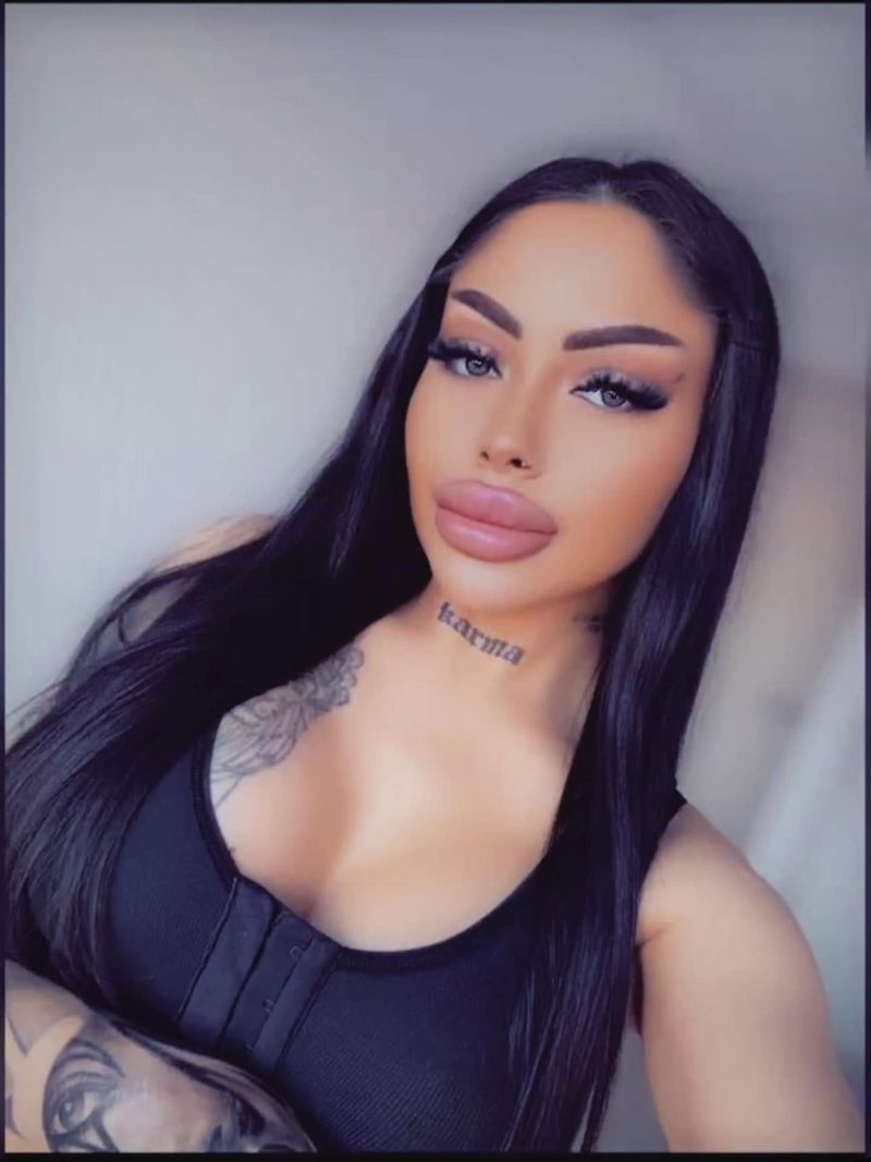 Valentina este tânăra găsită moartă într-o valiză pe râul Olt. 