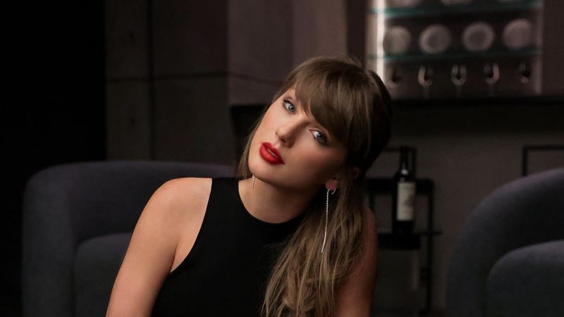 "Patient Zero" a ieșit din studio și a ajuns la public. Taylor Swift și-a lansat NOUA PIESĂ din ediția extinsă a albumului "The Life of a Showgirl"