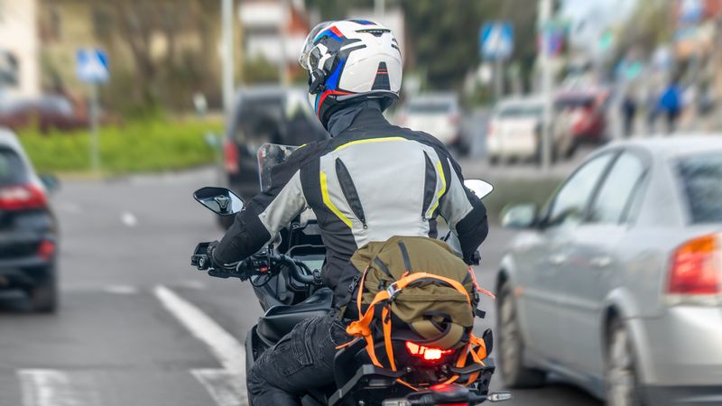 NOI REGULI pentru motocicliști! Proiectul de lege care modifică legislația rutieră pentru a &icirc;ncuraja mobilitatea pe două roți a trecut de Parlament