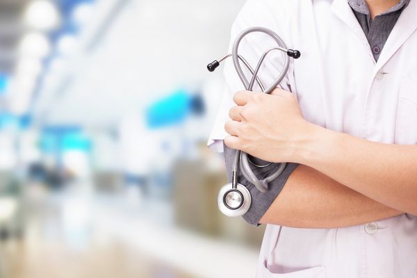 ALERTĂ! O boală gravă &icirc;ncepe să se răsp&acirc;ndească &Icirc;n Marea Britanie. Mai multe secții ale spitalelor, &icirc;nchise din cauza focarelor: &bdquo;Au fost instituite restricții privind....&rdquo;