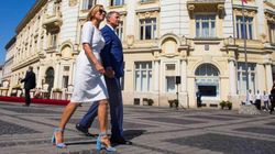 Ce au găsit inspectorii ANAF după ce au spart uşa casei  confiscate de la Klaus Iohannis. "Au menţionat prin avocat că nu deţin cheia"