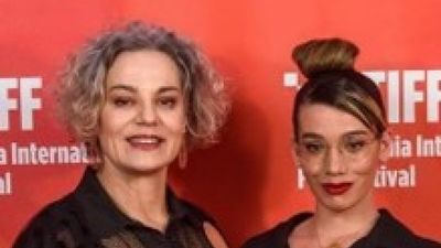 Cabiria, fiica marii actrițe Maia Morgenstern, trăiește o poveste de iubire cu un actor român celebru. Diferența dintre ei? 37 de ani! Cine este tatăl copilului ei