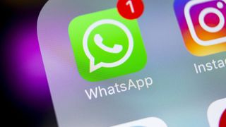 WhatsApp, cu plată. Ce vrea să schimbe rețeaua de mesagerie