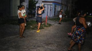 Situație tensionată și &icirc;n Cuba. Țara a devenit scena unor proteste spontane, provocate de criza energetică