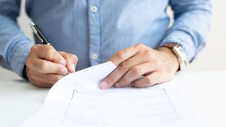 Ce trebuie să verifici &icirc;nainte să semnezi un contract de &icirc;nchiriere