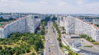 Prețurile ridicate blochează piața imobiliară din Chișinău. Tranzacțiile s-au prăbușit cu aproape 80%