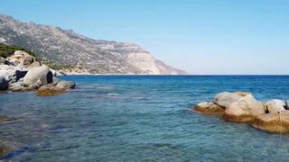 Insula din Grecia unde oamenii ating frecvent 90 de ani. Ce arată studiile despre longevitatea din Ikaria