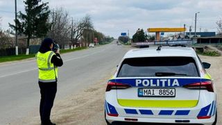 Societatea dintre Nistru şi Prut, şocată din nou. Asolescentă, găsită drogată şi bătută, după ce a fost urcată de tatăl ei &icirc;ntr-o maşină de ocazie. Autorităţile, &icirc;nvinuite de incompetenţă