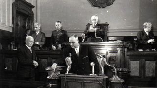 Cinism bolșevic! Cum s-a folosit Petru Groza de Nicolae Bălcescu &icirc;n seara dinainte de marea naționalizare