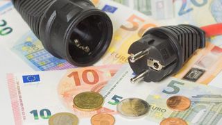 Hidroelectrica scoate mega oferte la energie. Facturi mai mici &icirc;n martie