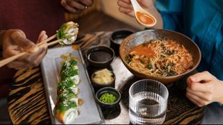 Delicii la limita suportabilului. Care sunt cele mai iuți preparate din gastronomia mondială