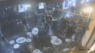 Bătaia din Centrul Vechi. De la ce ar fi pornit scandalul iscat &icirc;ntre mai mulți motocicliști din grupul Gremium și ucrainenii veniți la concertul Max Korzh
