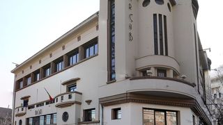 Rusificarea Rom&acirc;niei. Cursuri &icirc;n masă de limba rusă pentru muncitorii din marile fabrici