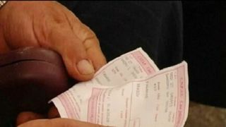 C&acirc;te pensii medii &icirc;ncap &icirc;ntr-o singură pensie de serviciu. Diferența dintre 2.785 și 25.613 de lei