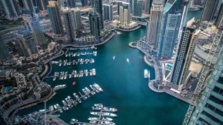 O fostă vedetă Playboy promovează investițiile &icirc;n Dubai &icirc;n plin conflict &icirc;n Orientul Mijlociu: Este un oraș sigur