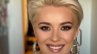 Ce mesaje ciudate primește Diana Dumitrescu de c&acirc;nd s a pocăit: Oamenii nu &icirc;ncetează să judece