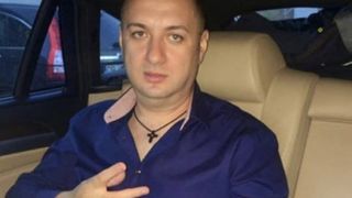 Leo de la Strehaia: &Icirc;n noaptea nunții m-am jucat cu o mașinuță. Aveam 11 ani