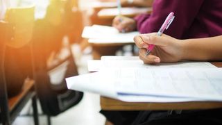 Vești foarte proaste pentru elevii de clasa a opta. Sindicaliștii din &icirc;nvățăm&acirc;nt le boicotează simulările