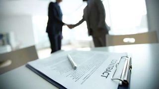 Modificări esențiale &icirc;n contractele rom&acirc;nilor după digitalizarea ANAF. Cum vor fi taxate colaborările part-time