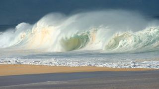 Fenomenul El Ni&ntilde;o ne-ar putea aduce vremă extremă &icirc;n această vară. Ce se &icirc;nt&acirc;mplă cu oceanele
