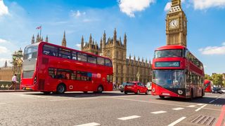 Ce se schimbă de pe 25 februarie pentru turiștii rom&acirc;ni care vor să viziteze Marea Britanie. C&acirc;t trebuie să scoată din buzunar