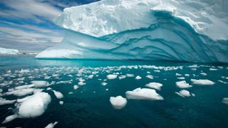 Vulcanii de sub ghețari, &icirc;n pericol să erupă din cauza &icirc;ncălzirii globale