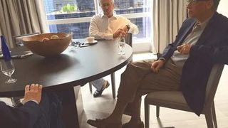 Dosarele Epstein lovesc la v&acirc;rf: Finanțatorul pedofil a scris că Bill Gates a luat boli venerice de la fetele din Rusia