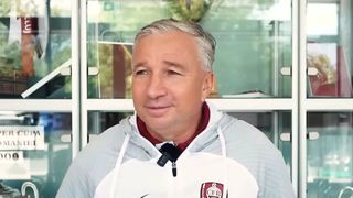 Cum arată Dan Petrescu după ce a slăbit 30 de kilograme și a &icirc;nceput tratamentul de chimioterapie