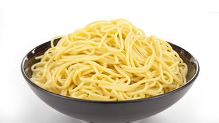 De ce nu este recomandat să spălăm pastele după fierbere