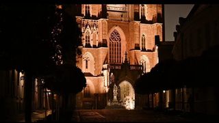 Tradiția veche de 200 de ani păstrată &icirc;ntr-un oraș din Europa. Obiceiul se respectă &icirc;n fiecare noapte